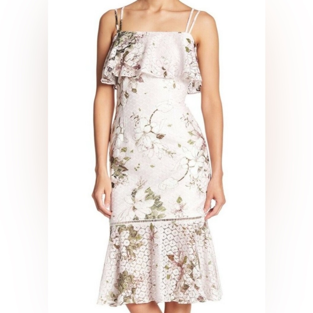 FLORAL MIDI DRESS RACHEL ROY - size 14
Cream Pink Floral Stretch Lace Ruffle